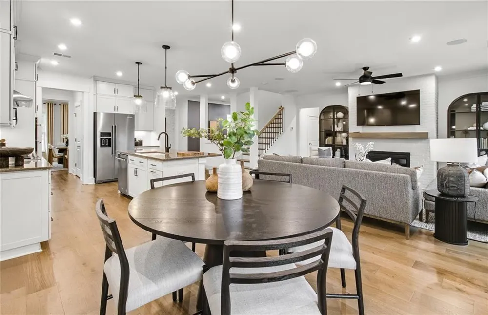 4855 Rosarian Drive Cumming, GA 30040