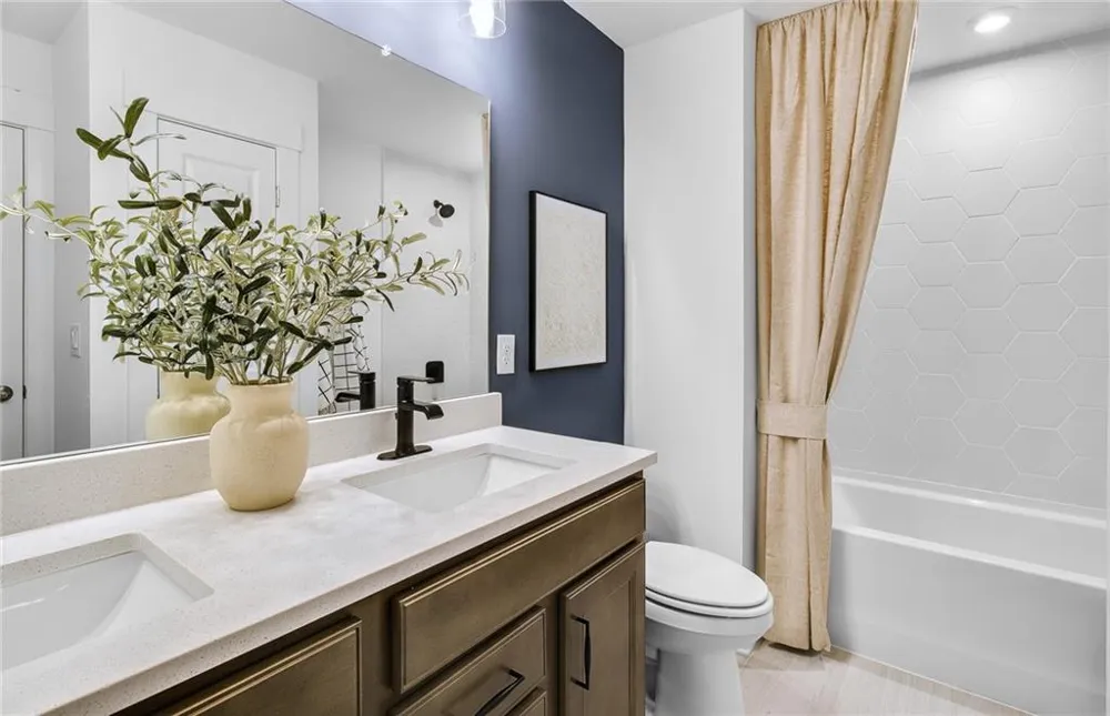 4855 Rosarian Drive Cumming, GA 30040