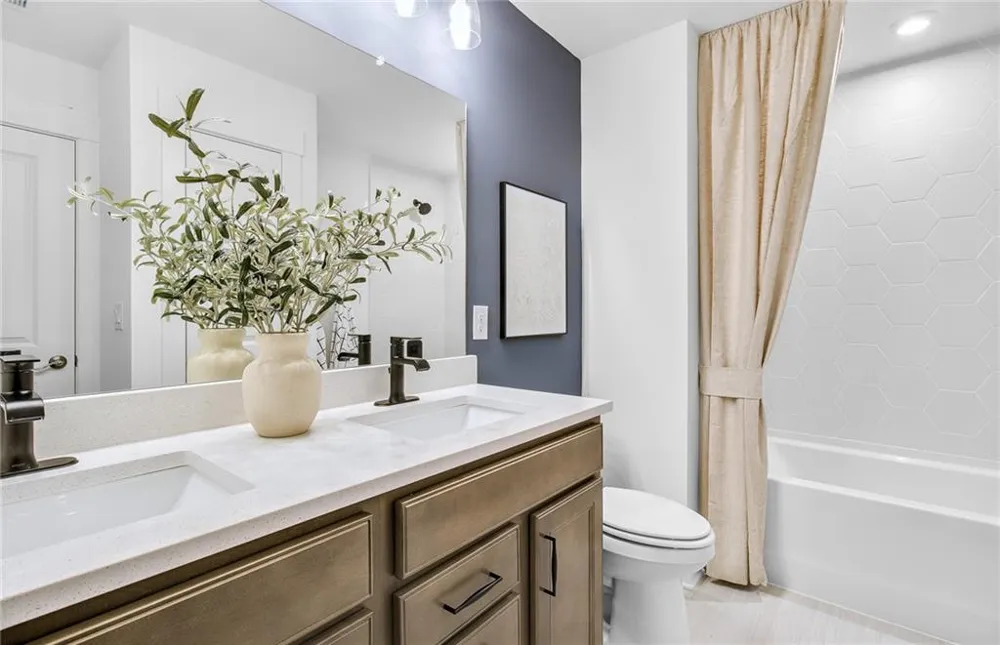 4855 Rosarian Drive Cumming, GA 30040
