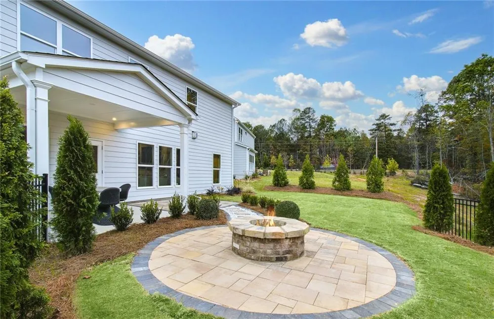 4855 Rosarian Drive Cumming, GA 30040