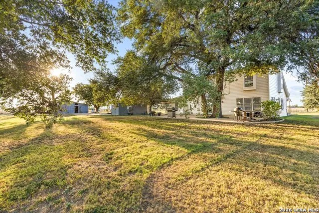 15080 MACDONA LACOSTE RD LaCoste, TX 78039