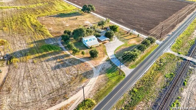 15080 MACDONA LACOSTE RD LaCoste, TX 78039