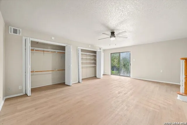 7738 OAKHILL PARK DR San Antonio, TX 78249