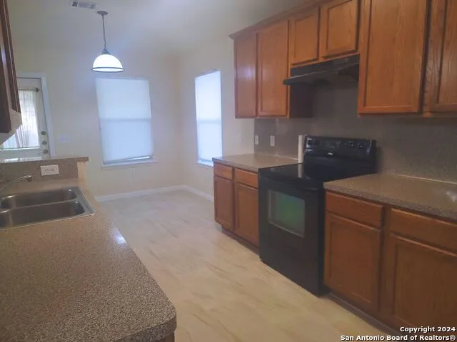 12610 COURSE VIEW DR San Antonio, TX 78221