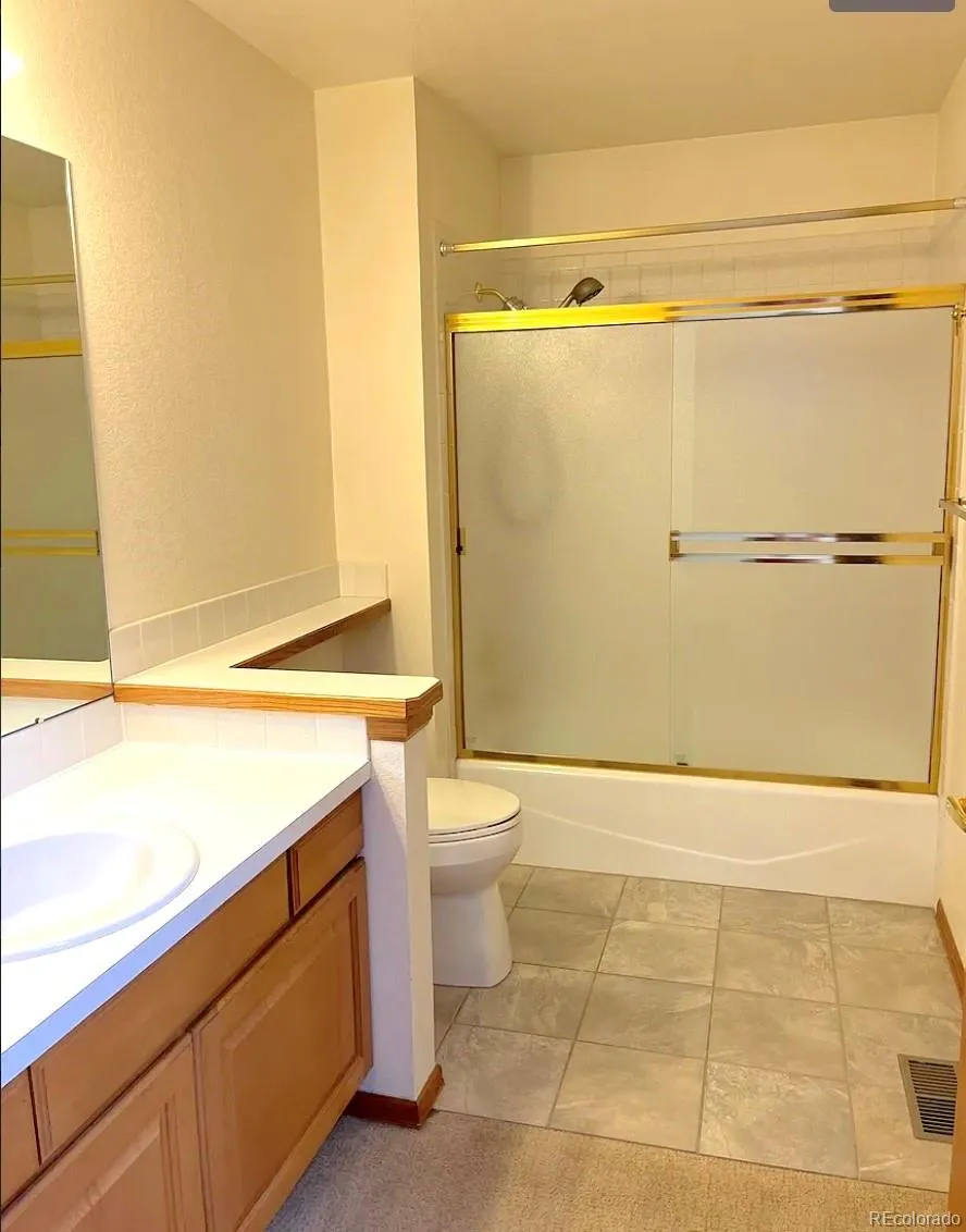 1600 16th Place Longmont, CO 80501
