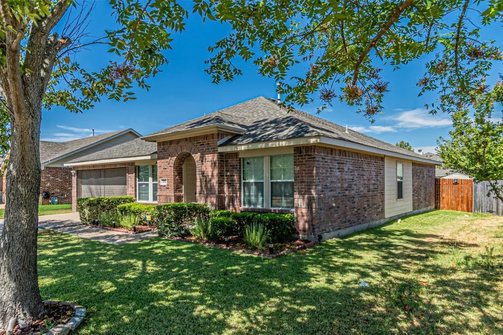 114 Freedom Trail Forney, TX 75126