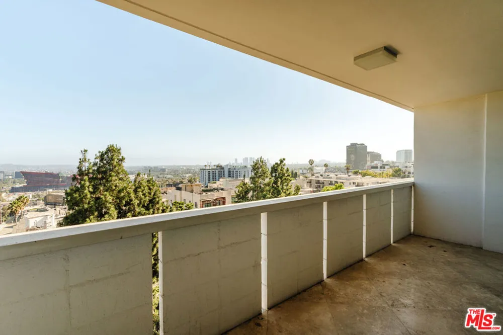 8787 Shoreham Drive #407 West Hollywood, CA 90069