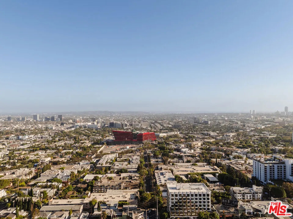 8787 Shoreham Drive #407 West Hollywood, CA 90069