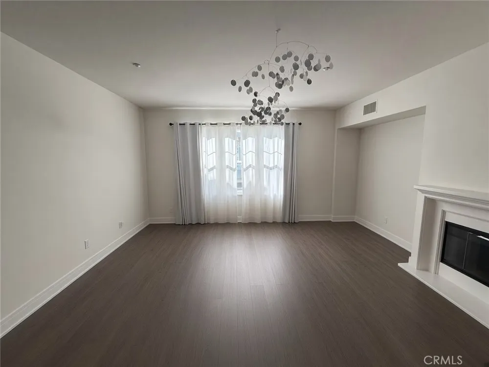 1800 Oak #507 Torrance, CA 90501