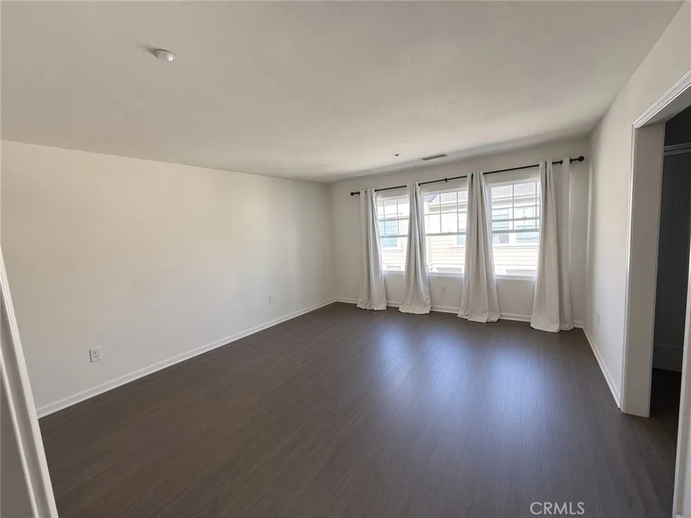 1800 Oak #507 Torrance, CA 90501