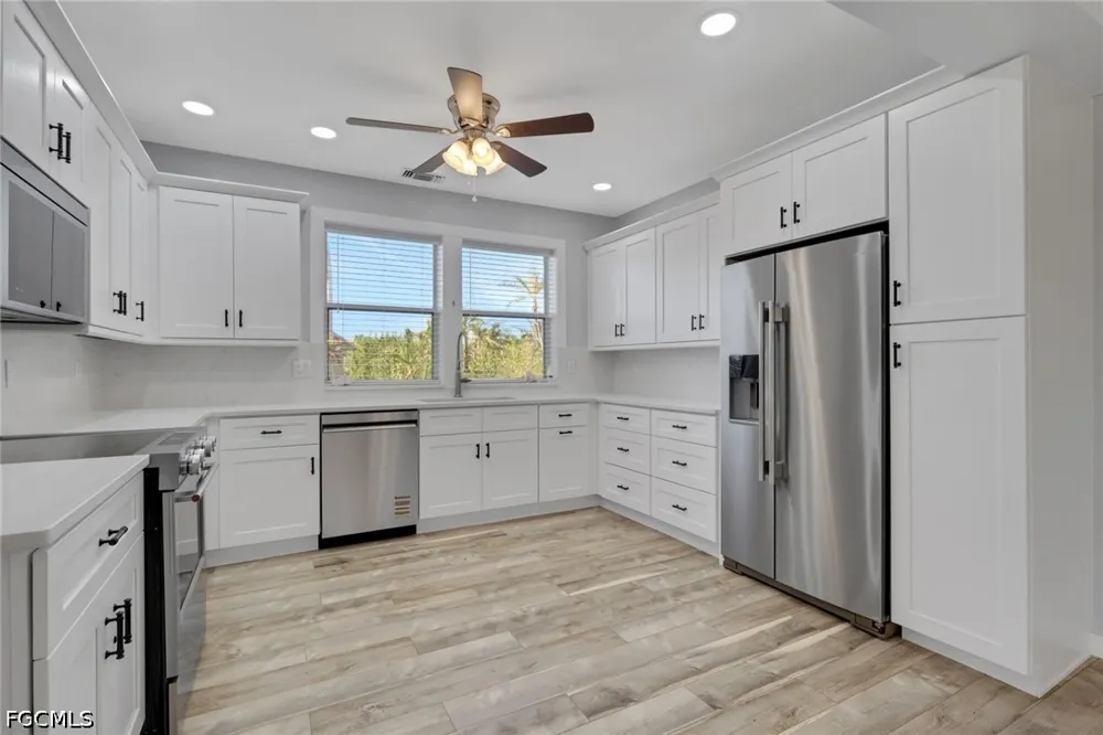 Gulf Pines Drive Sanibel, FL 33957