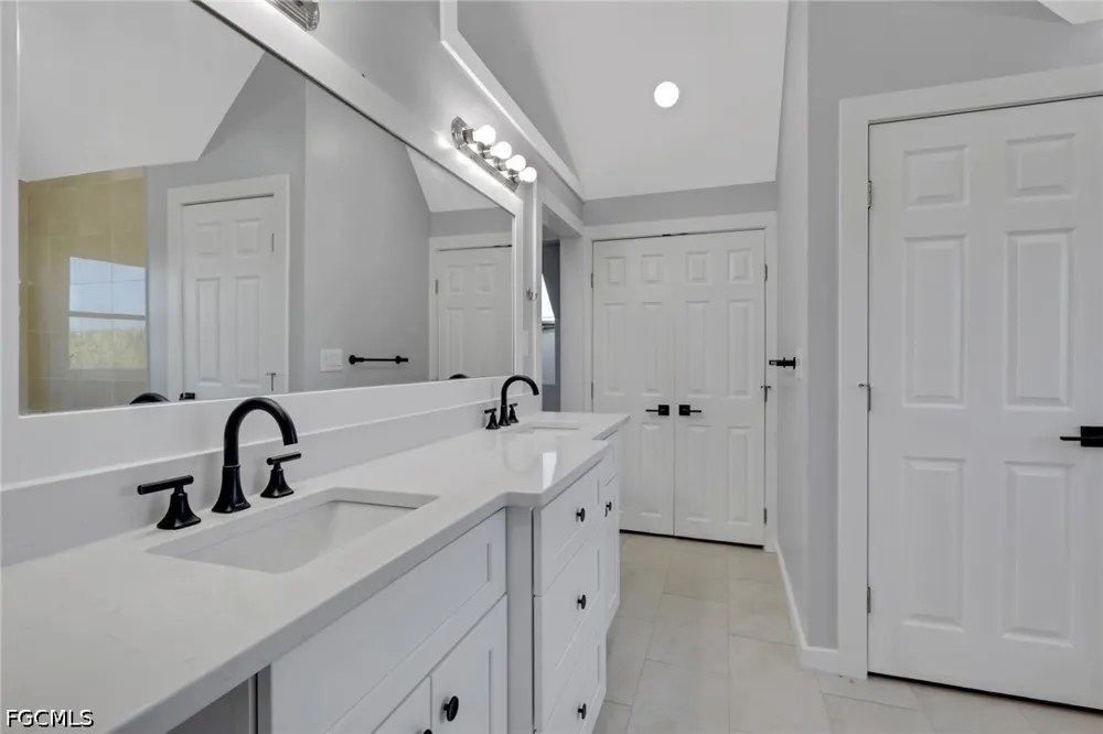 Gulf Pines Drive Sanibel, FL 33957