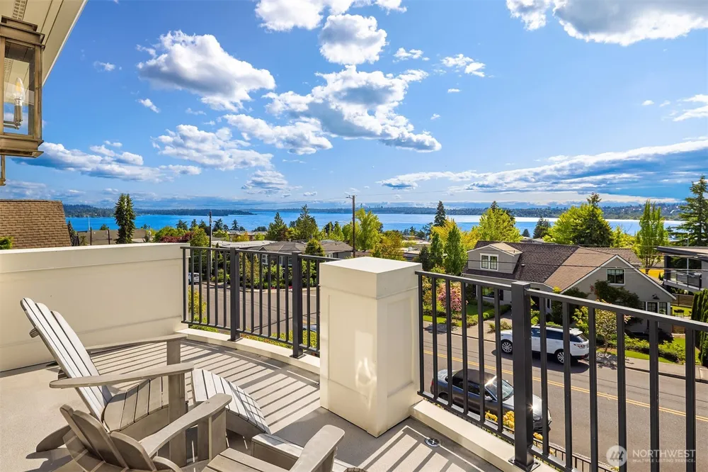 908 1st Street Kirkland, WA 98033
