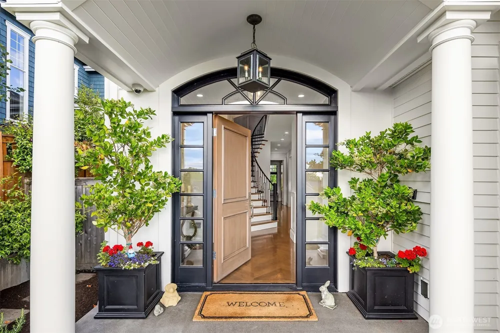 908 1st Street Kirkland, WA 98033