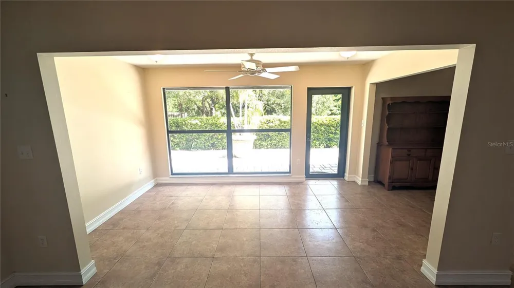 4615 OAK FOREST DRIVE E #22 Sarasota, FL 34231
