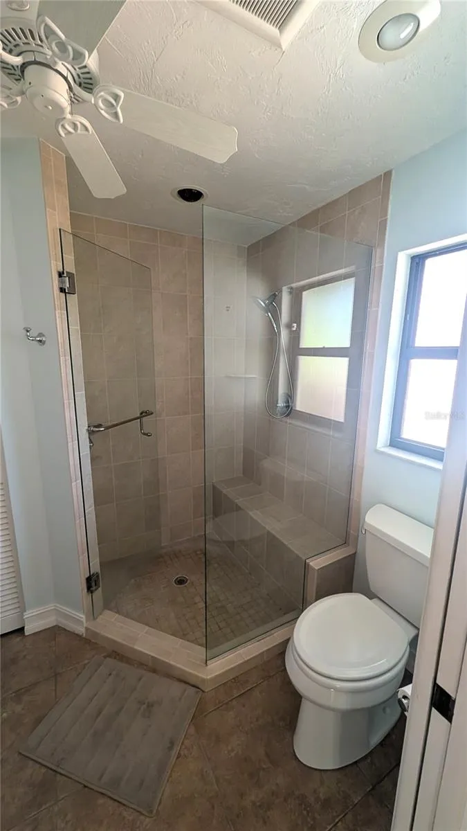 4615 OAK FOREST DRIVE E #22 Sarasota, FL 34231