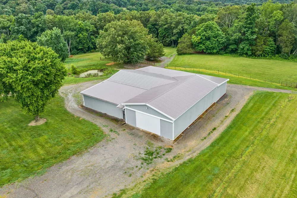 1855 Kings Chapel Rd Cadiz, KY 42211