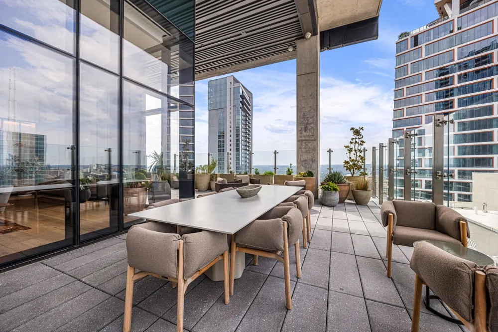 610 Davis Street #3308 Austin, TX 78701