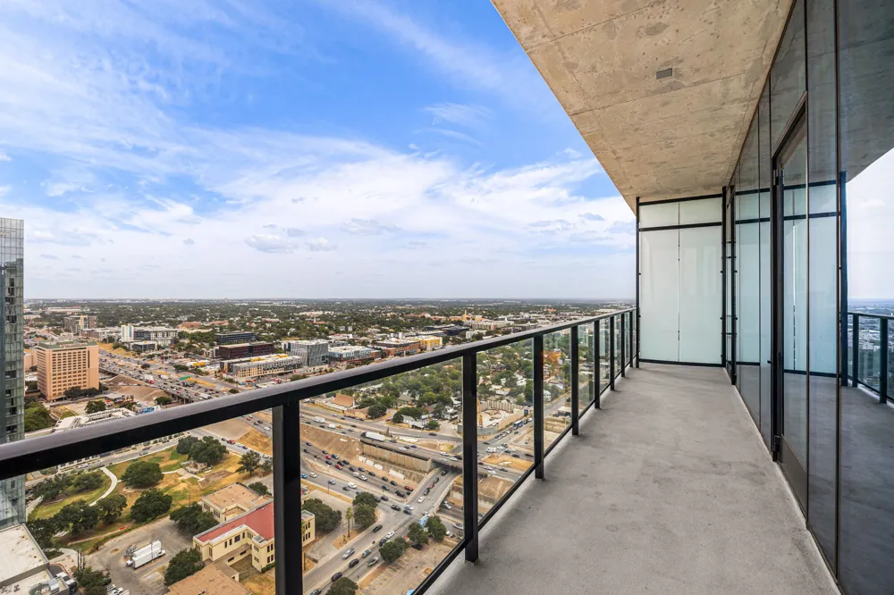 610 Davis Street #3308 Austin, TX 78701