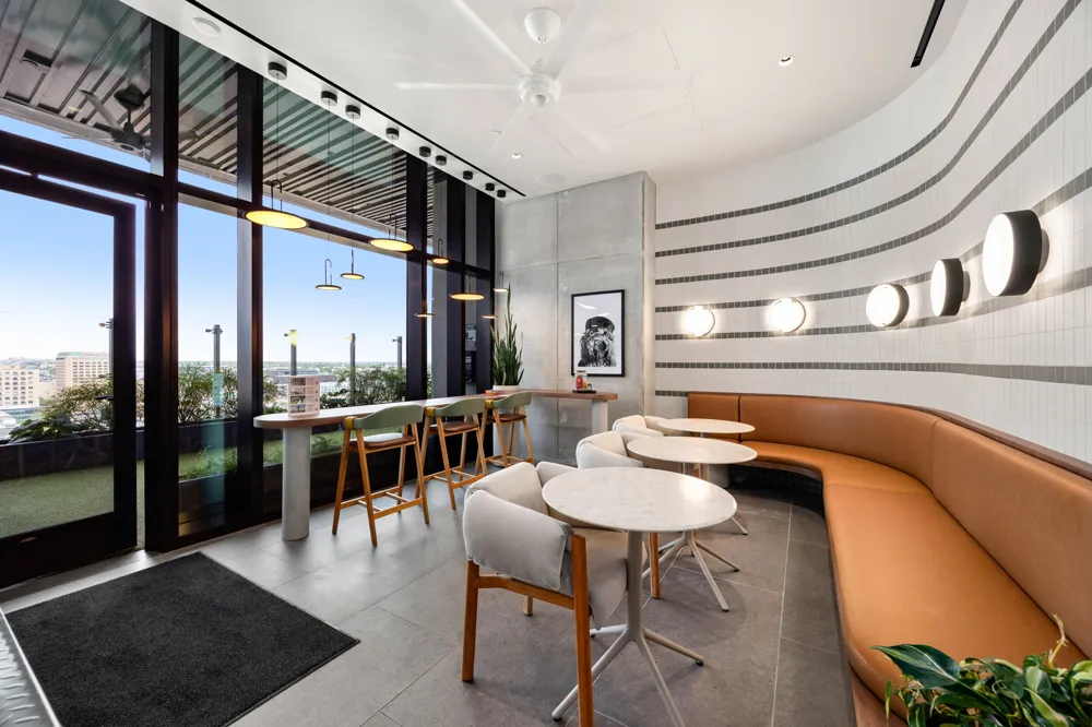 610 Davis Street #3308 Austin, TX 78701