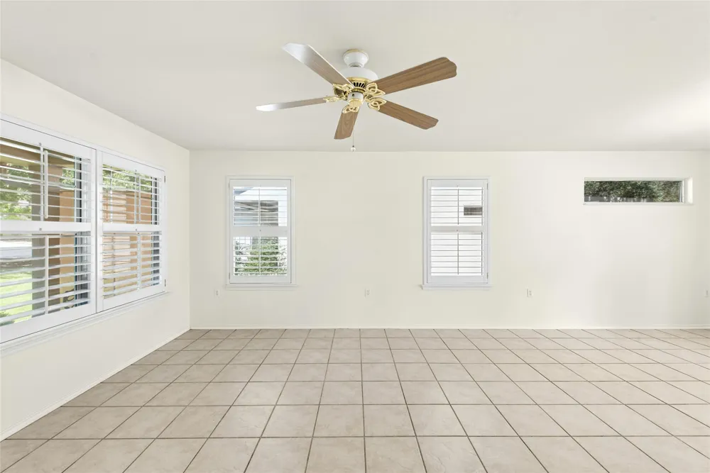 120 Plover Pass Georgetown, TX 78633