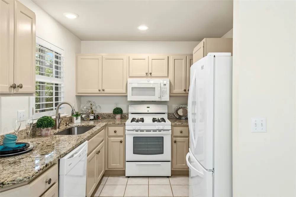 120 Plover Pass Georgetown, TX 78633