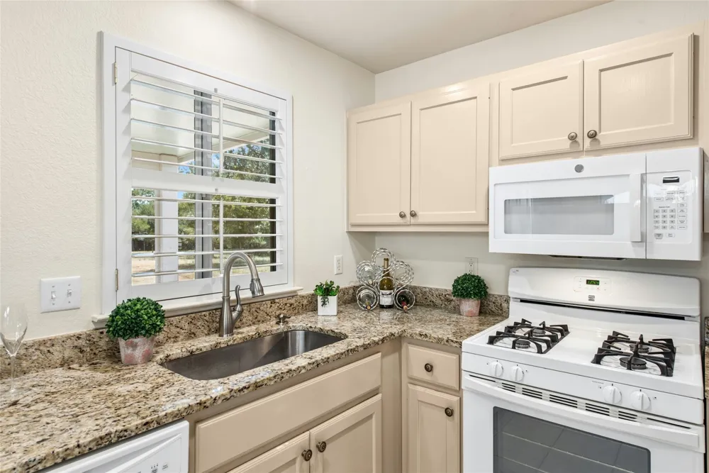 120 Plover Pass Georgetown, TX 78633