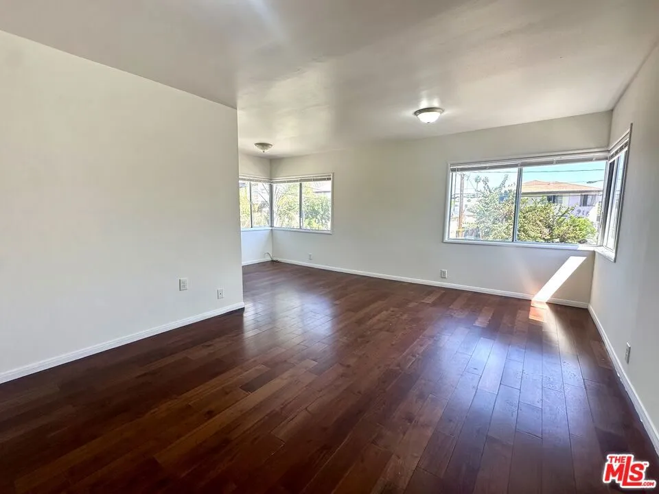 917 Cedar Street #2 Inglewood, CA 90302