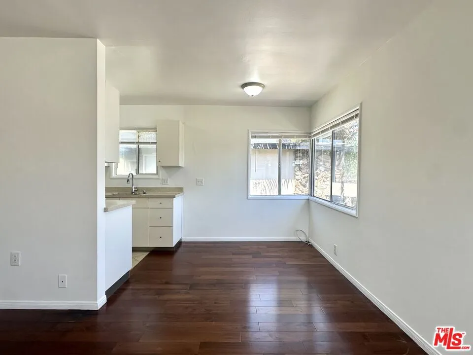 917 Cedar Street #2 Inglewood, CA 90302