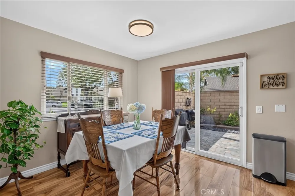 111 E Palmdale Orange, CA 92865