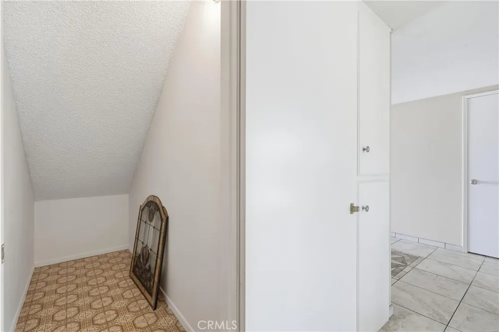 8668 Brooke Avenue Westminster, CA 92683
