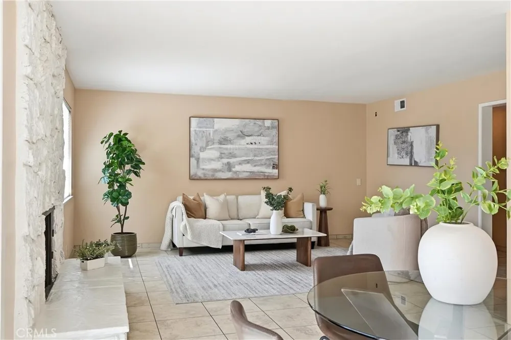 8668 Brooke Avenue Westminster, CA 92683