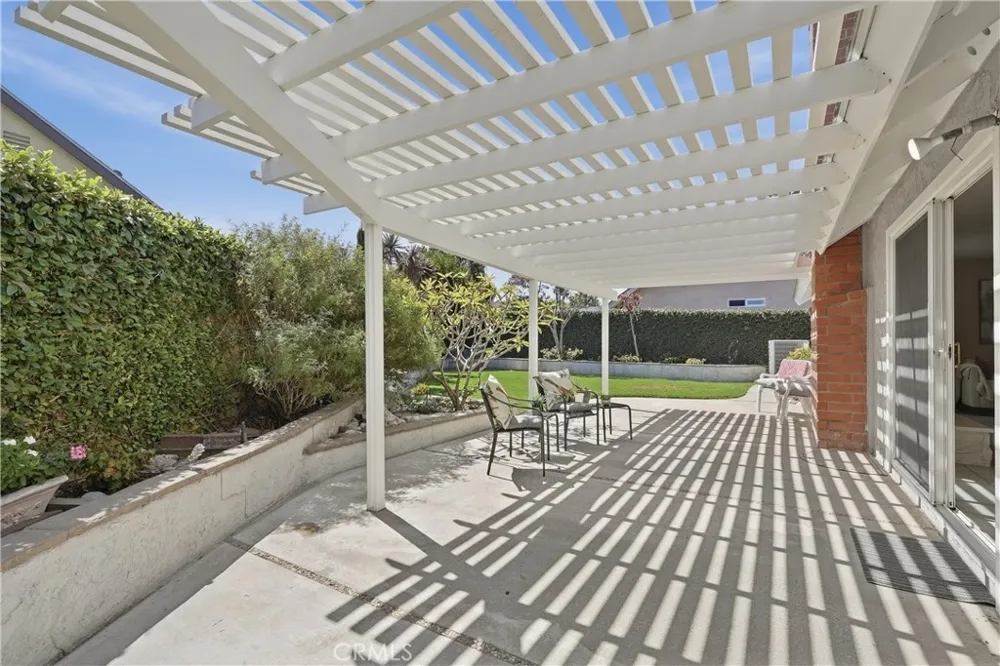 8668 Brooke Avenue Westminster, CA 92683