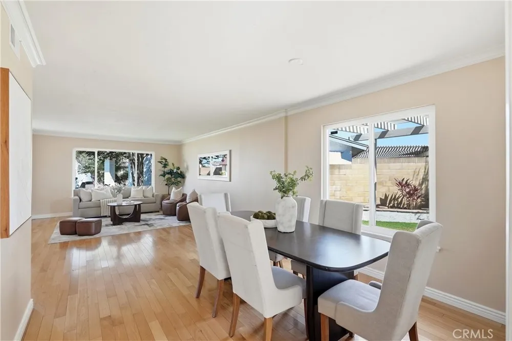 8668 Brooke Avenue Westminster, CA 92683