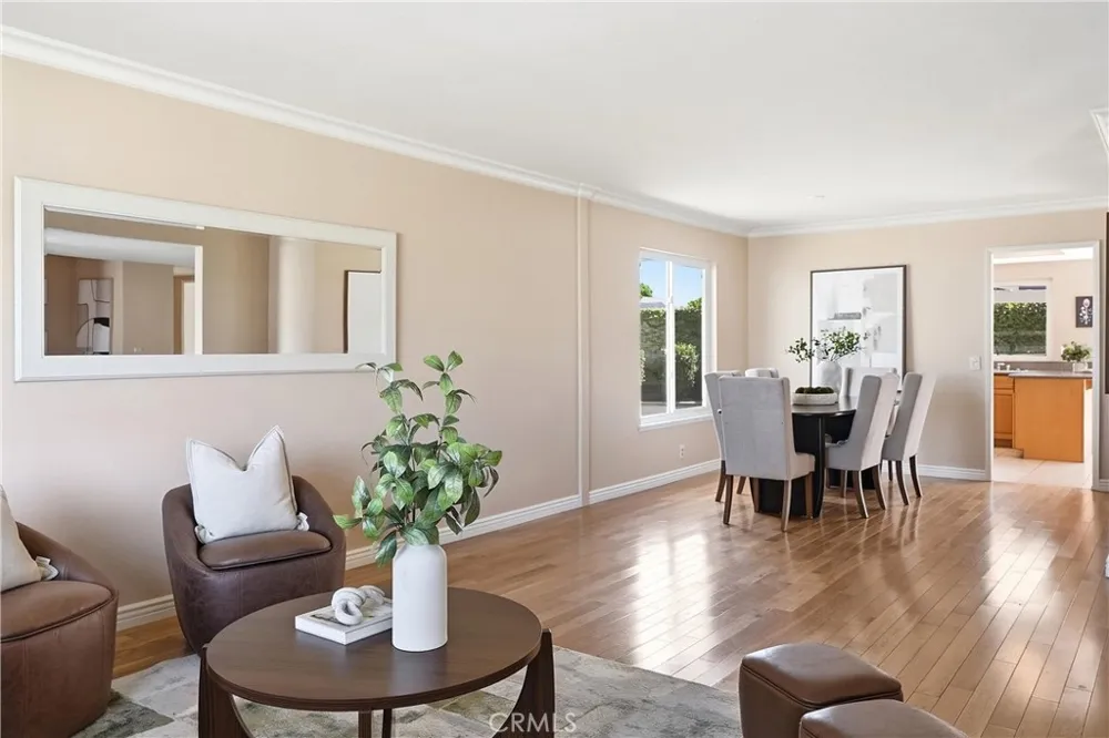 8668 Brooke Avenue Westminster, CA 92683