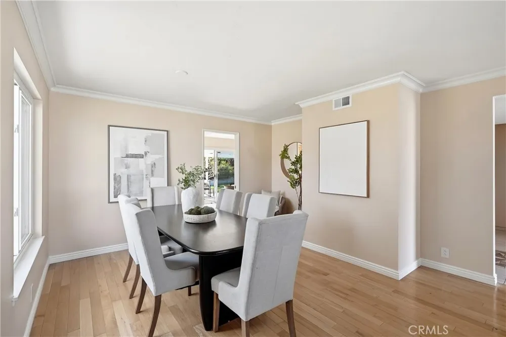 8668 Brooke Avenue Westminster, CA 92683