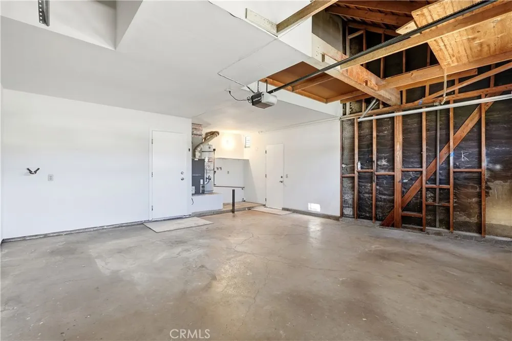 8668 Brooke Avenue Westminster, CA 92683