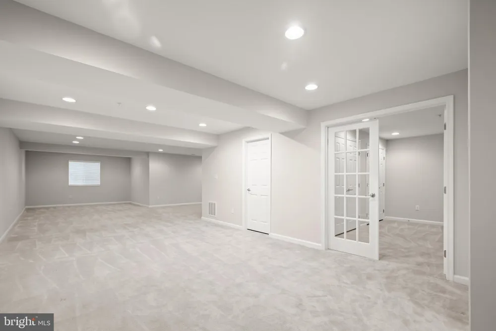 8031 WHITE JASMINE COURT #114 Ellicott City, MD 21043
