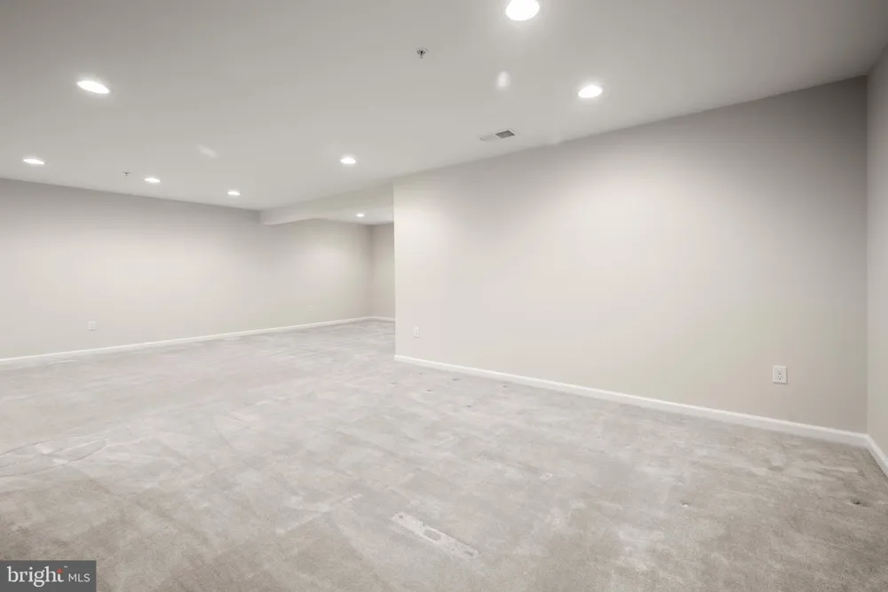 8031 WHITE JASMINE COURT #114 Ellicott City, MD 21043