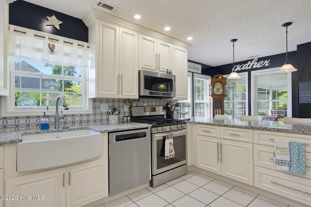505 Seascape Drive Sneads Ferry, NC 28460
