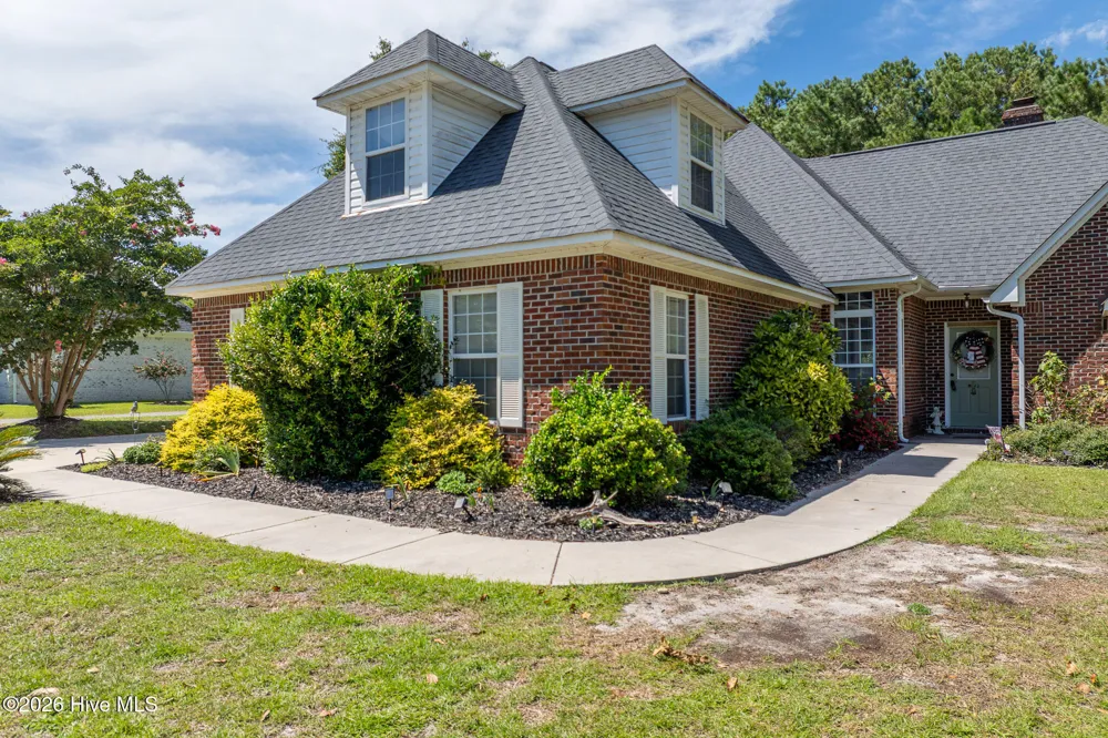 505 Seascape Drive Sneads Ferry, NC 28460