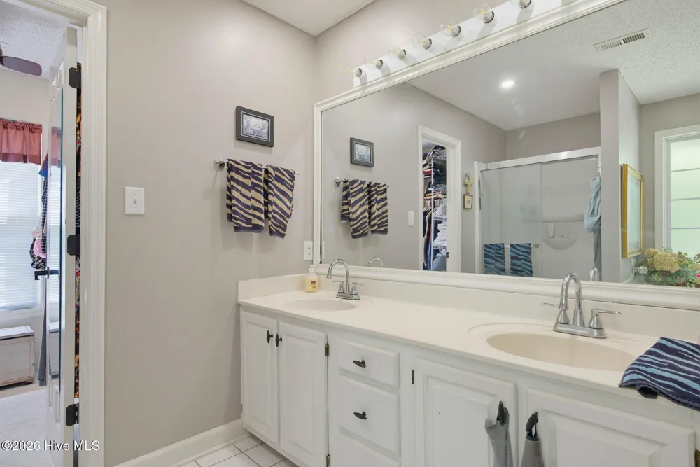 505 Seascape Drive Sneads Ferry, NC 28460