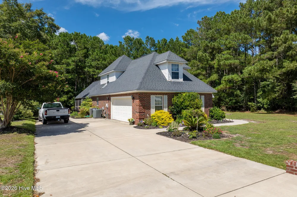 505 Seascape Drive Sneads Ferry, NC 28460