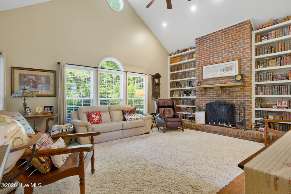 505 Seascape Drive Sneads Ferry, NC 28460