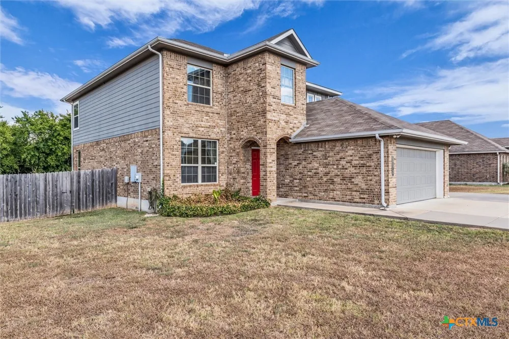202 Milky Way Bruceville Eddy, TX 76630