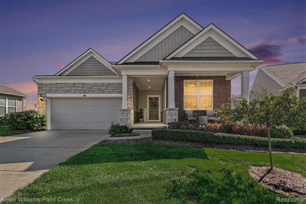 1270 Lark Street Orion Charter Township, MI 48360