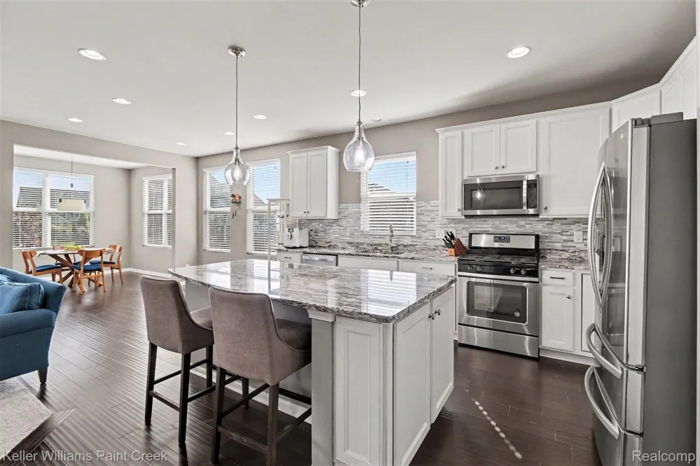 1270 Lark Street Orion Charter Township, MI 48360
