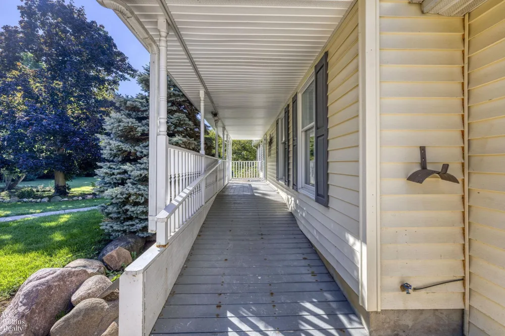 5830 Bishop Road Dryden Township, MI 48003