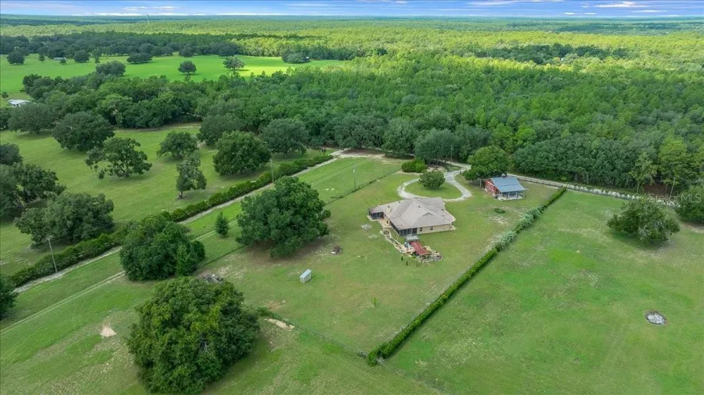 3351 SE 164TH TERRACE Ocklawaha, FL 32179