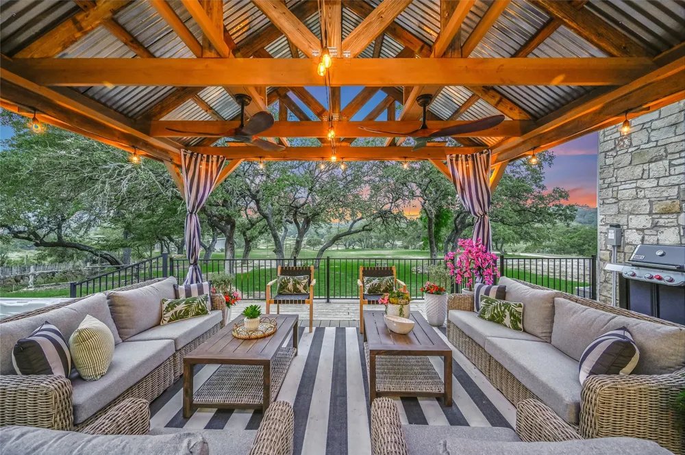 1174 ROYAL EAGLE DRIVE Fischer, TX 78623